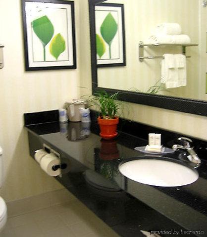 Fairfield Inn & Suites Мидленд Экстерьер фото
