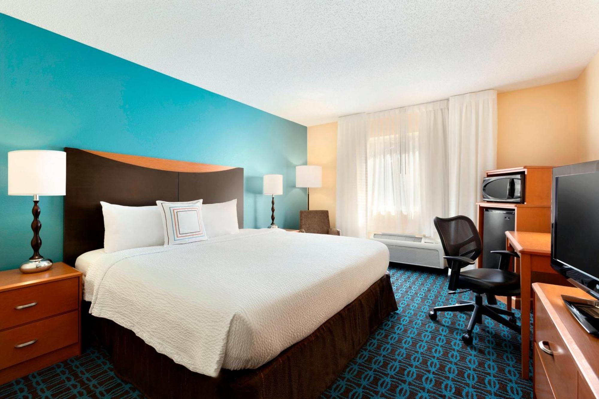 Fairfield Inn & Suites Мидленд Экстерьер фото