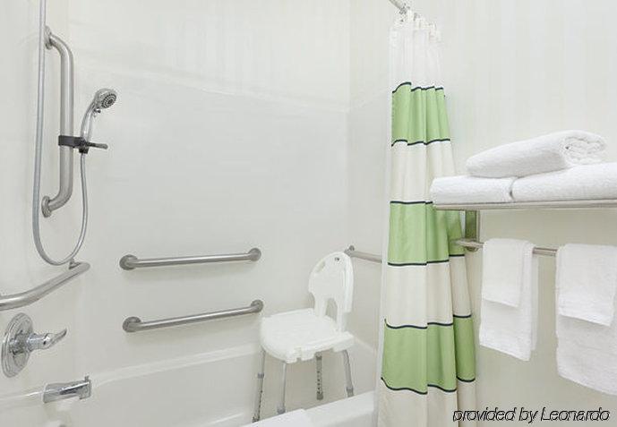 Fairfield Inn & Suites Мидленд Экстерьер фото